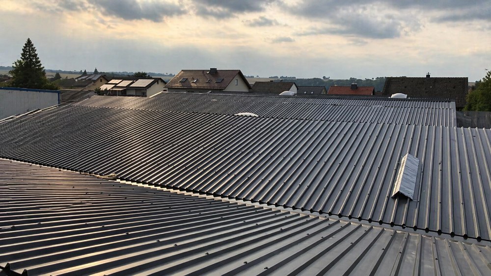 Why Are More Industrial Buyers Switching to TSP Roof Sheets in 2026