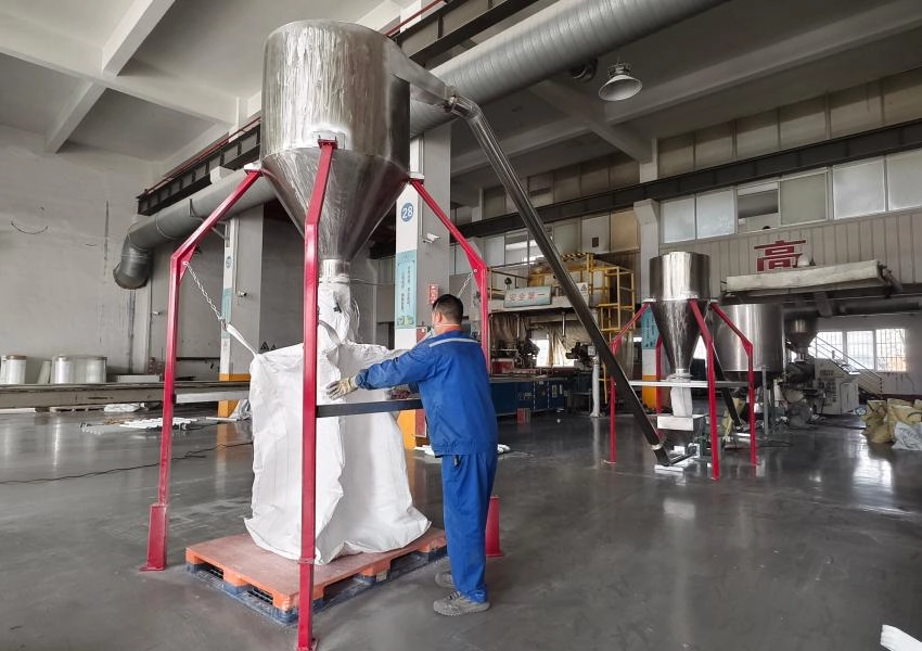 Can PVC Compound Reduce Production Problems in ASA Synthetic Resin Tile Manufacturing